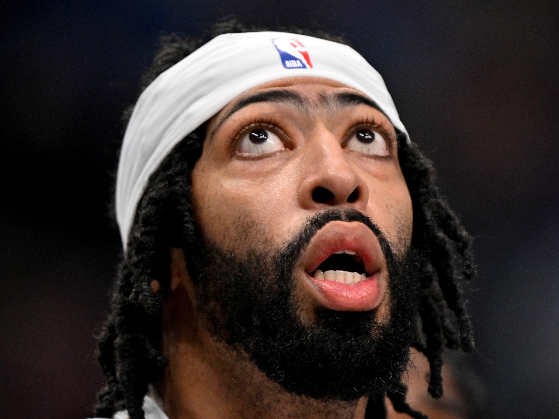 九游-浓眉哥连续二十场比赛得分超过战术调整，DWG挑战极限！的简单介绍