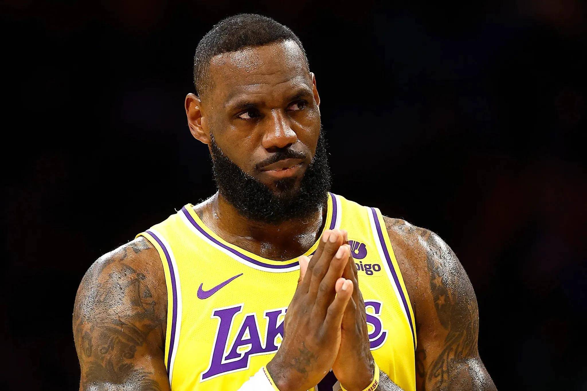 九游会-詹姆斯赛事官方发布爆冷新规，热火争议不断！的简单介绍